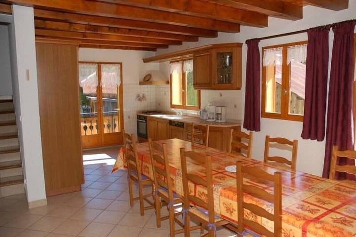 Holiday apartment for 10 people, with balcony, with pets - 1