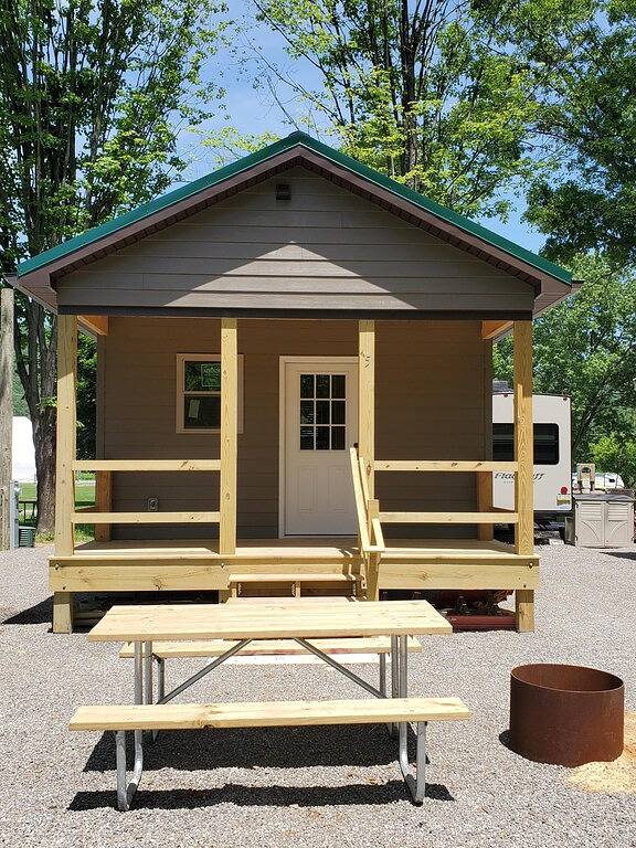 Crooked Creek Cabin 4 - Cabin Four: Spacious retreat in the Pa Wilds, Pine Creek access, ideal for family adventures. in Tioga County