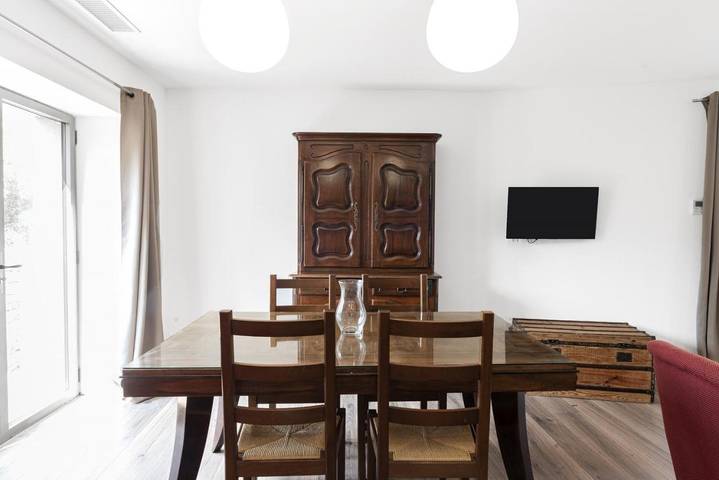 Gîte pour 6 personnes, avec piscine ainsi que jardin et terrasse à Conques-sur-Orbiel - 4