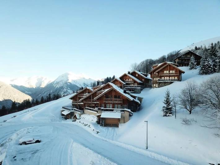 Villa pour 12 personnes, avec Balcon ainsi que Terrasse et Piscine dans l' Isère - 4