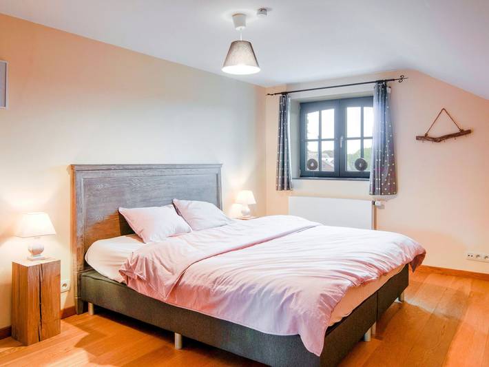 Location de vacances pour 8 personnes, avec terrasse et jardin à Vresse-sur-Semois - 3