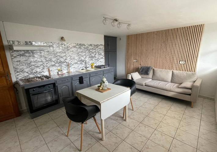 Appartement de vacances pour 2 personnes, avec jardin et vue, animaux acceptés