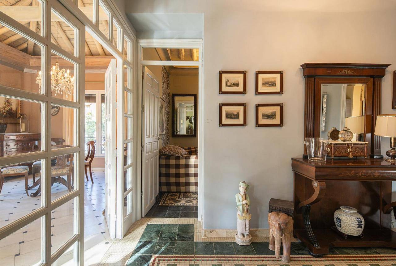 Villa histórica con jardín y piscina cerca del centro in Genil, Granada