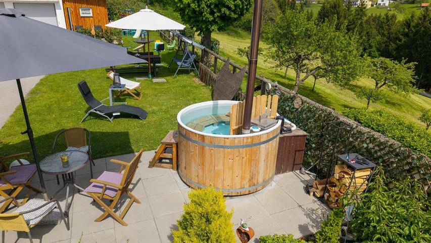 Ferienwohnung für 5 Personen, mit Garten und Sauna