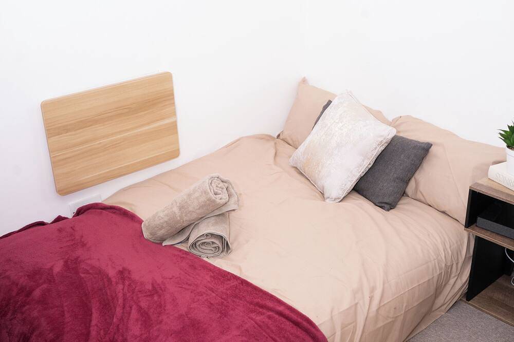 Apartamento entero, Rednest Convenient Town Centre Free Parking in Swindon, North Wessex Downs