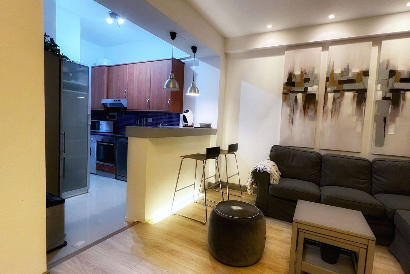 Appartamento intero, Tristan apartamento de Diseño con A/C in Bilbao, Biscaglia