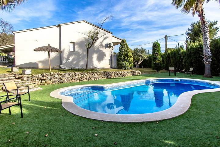 Chalet para 8 personas, con jardín - 1