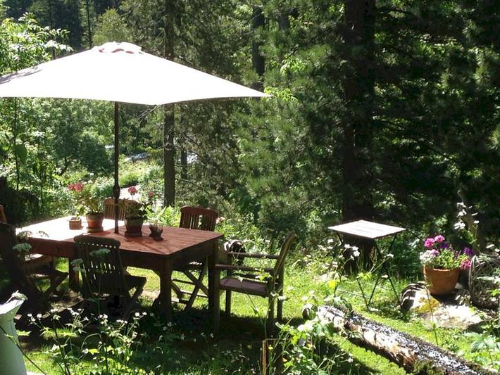 Gîte pour 2 personnes, avec jardin ainsi que vue et balcon à Vallorcine - 3
