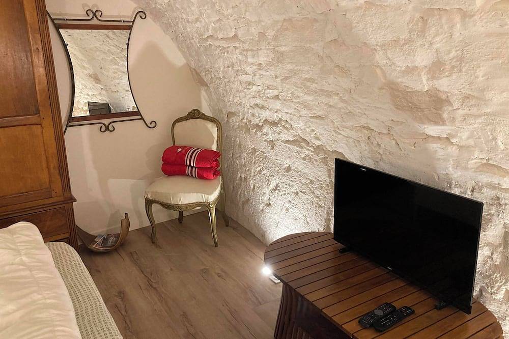 Appartement entier, Les Matelles : charmant logement en pierres in Les Matelles, Côte méditerranéenne (France)