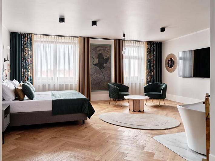 Apartament wakacyjny dla 3 osób, z Jacuzzi i Ogród w Radom