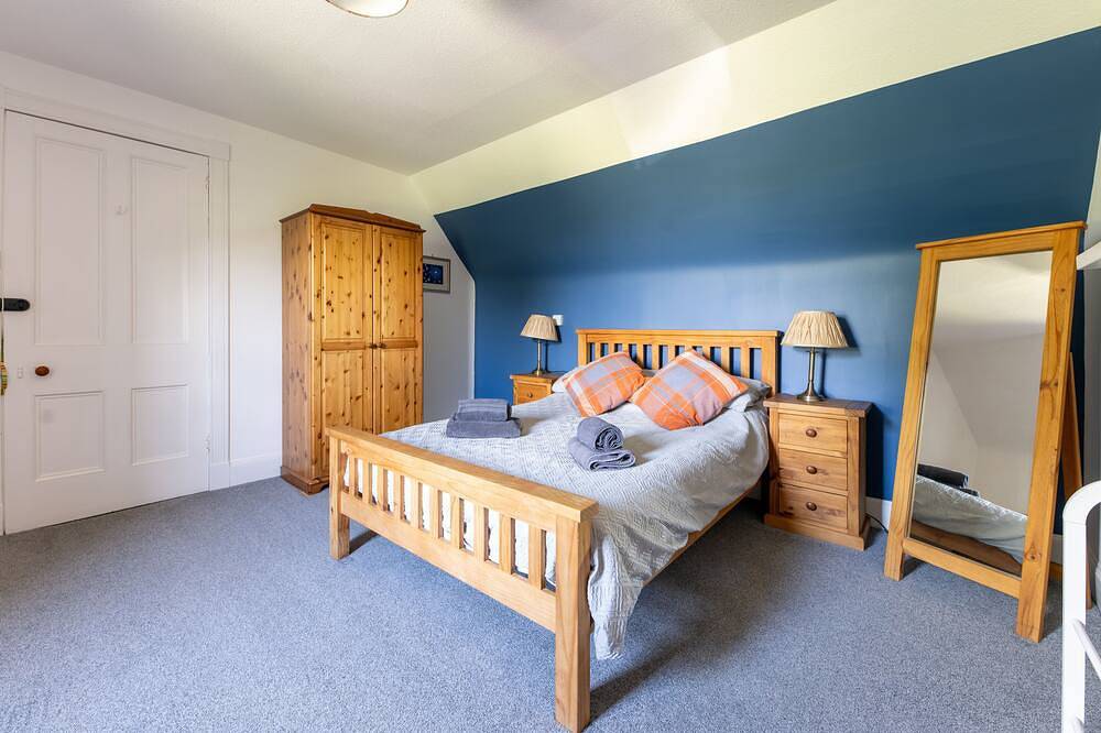 Seaview House - A Traditional Home by the Beach in Nairn, Highlands