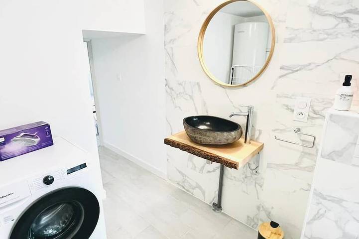 ✨ Quiet renovated house - on the heights of Civaux ✨ in Civaux, Vienne