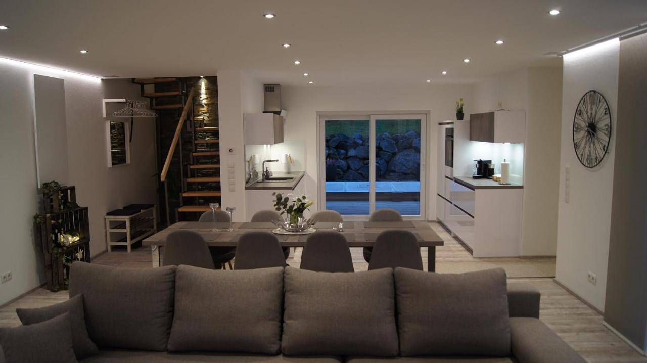 Ganze Wohnung, Two-Bedroom House in Münstermaifeld, Osteifel