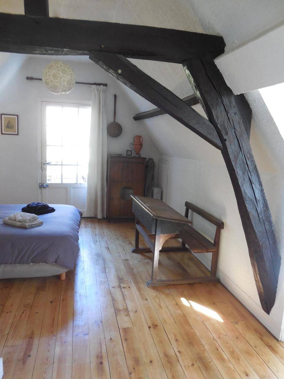 Standard Double Room with Fan in Laveyssière, Périgord Pourpre
