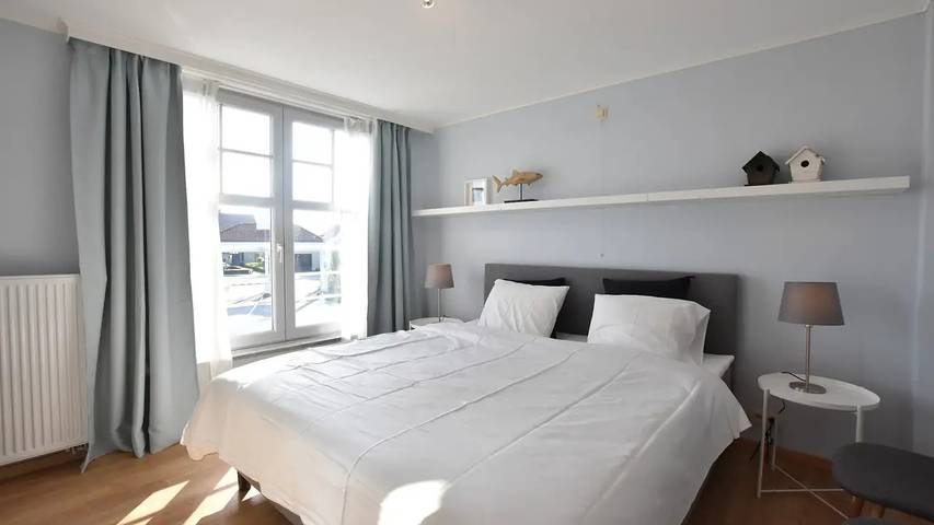 Gîte pour 10 personnes, avec jardin à Le Coq - 4