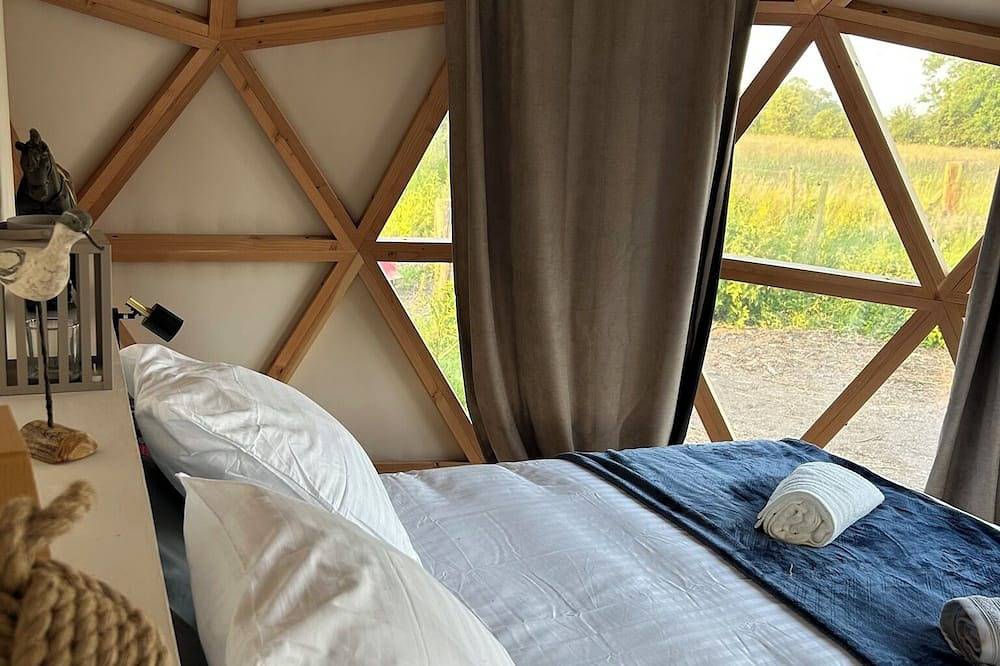 Geodesic dome with spa in the Baie de Somme in Favières, Abbeville und Umgebung