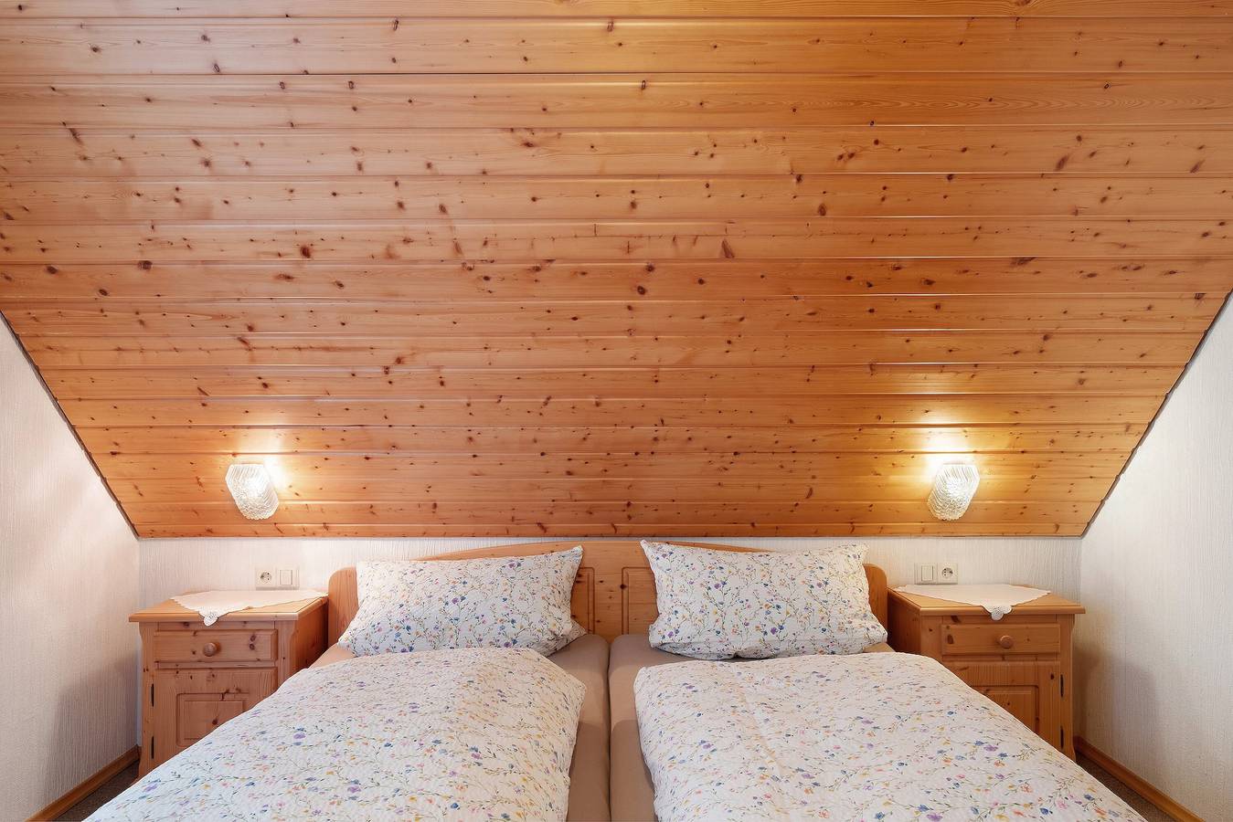 Ganze Wohnung, Ferienwohnung 'Waldblick, 50 Qm' mit Gemeinschaftsgarten, Balkon und Wi-Fi in Bad Rippoldsau-Schapbach, Mittlerer Schwarzwald