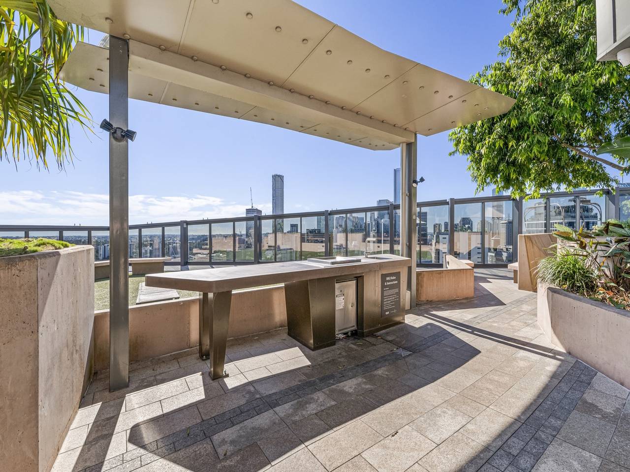 Entire apartment, Modern South Bank Apt | Walk to Dining in South Brisbane, Brisbane