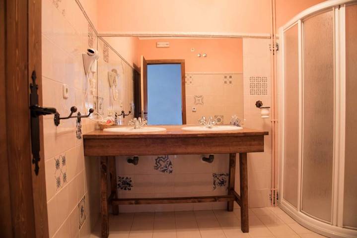 Hotel para 5 personas, con terraza, Se admiten mascotas en Provincia de Ciudad Real - 2