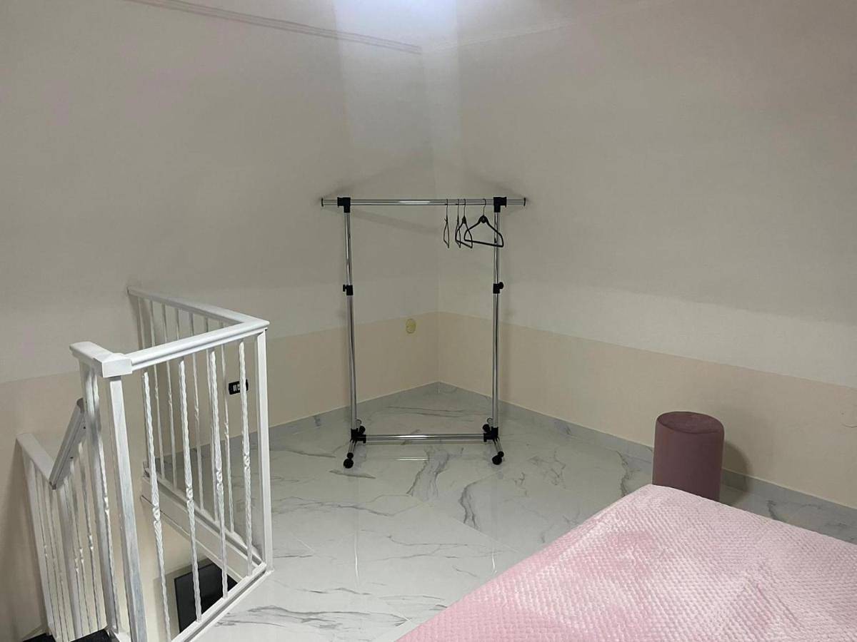 Twin Room with Pool View in Boscotrecase, Parco nazionale del Vesuvio