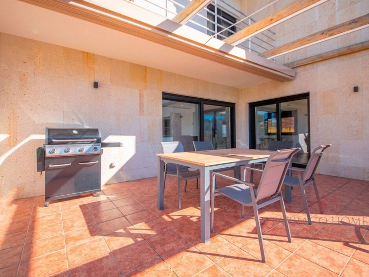 Th130 villa moderna, golf y playa in Catllar, Costa Dorada