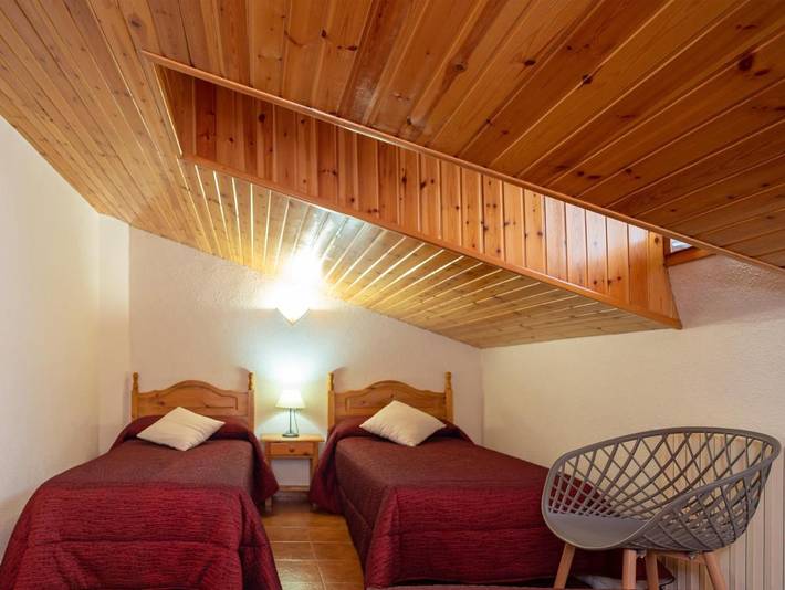 Casa rural para 5 personas, con jardín y vistas en Alta Ribagorça - 4