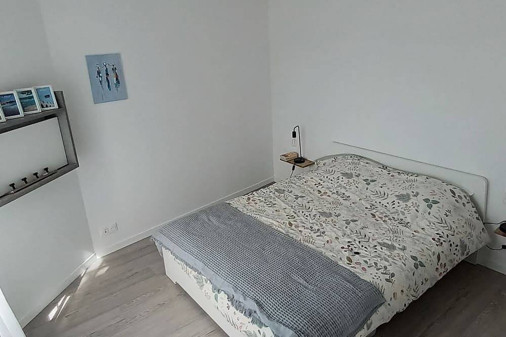 Apartamento entero, Appartement Neuf, à 5minutes de la Plage, Commerce au Rdc, Pour 4 Personnes in Brignogan-Plage, Región de Brest
