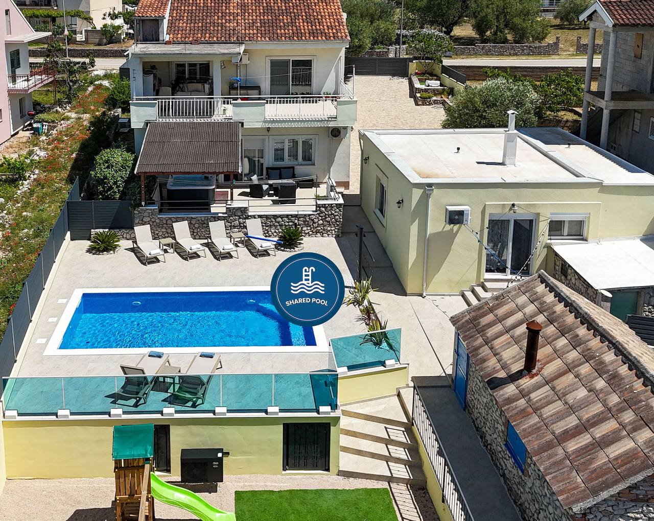 Ganze Wohnung, Apartments Neda in Bilice, Šibenik-Knin