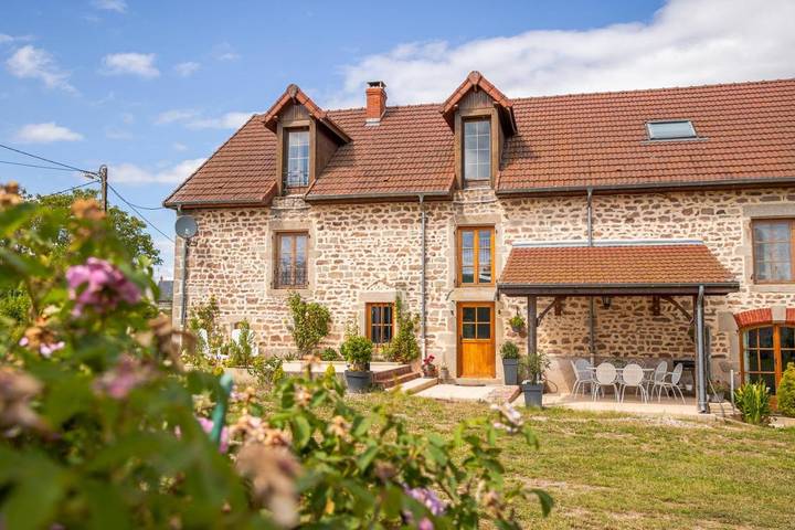 Location de vacances pour 5 personnes, avec vue et jardin à Saint-Émiland - 4