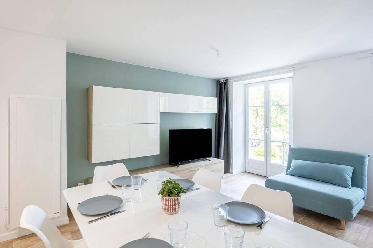Appartement entier, Two-Bedroom Apartment in Coupvray, Seine-et-Marne