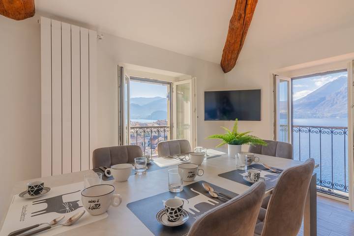 Appartement entier, Above the Lake in Varenna, Commune de Varenna
