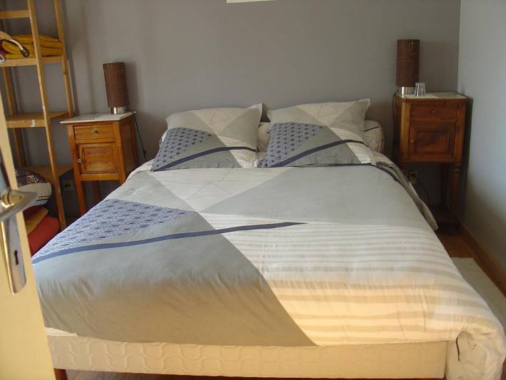 Gîte pour 2 personnes, avec jardin et vue, adapté aux familles à Hirel - 3