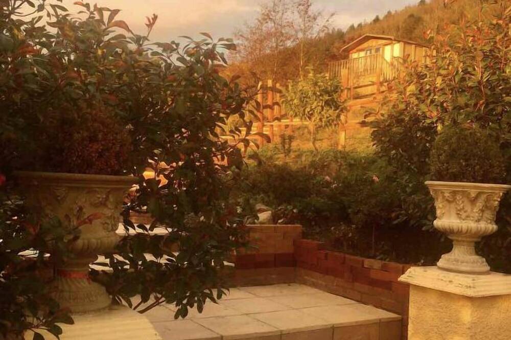 La Belle Villa, Rostrevor, N. Ireland in County Down