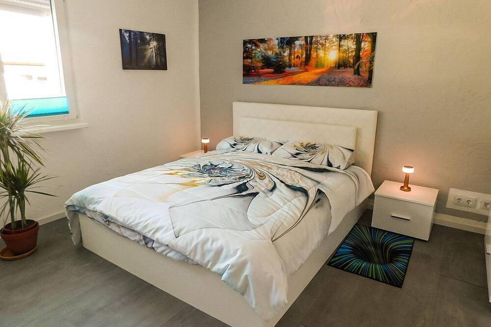 Entire apartment, Apartment Erlehof - apartment/apartment, shower, Wc, 1 bedroom in Pirmasens, Landkreis Südwestpfalz
