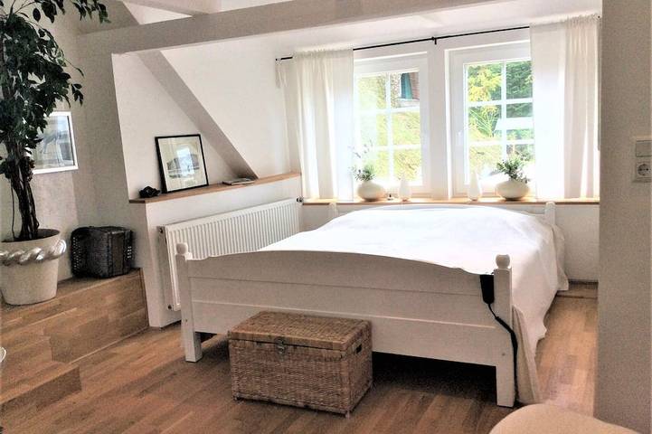 Ferienwohnung für 2 Personen, mit Whirlpool und Sauna in Oldenburg - 2