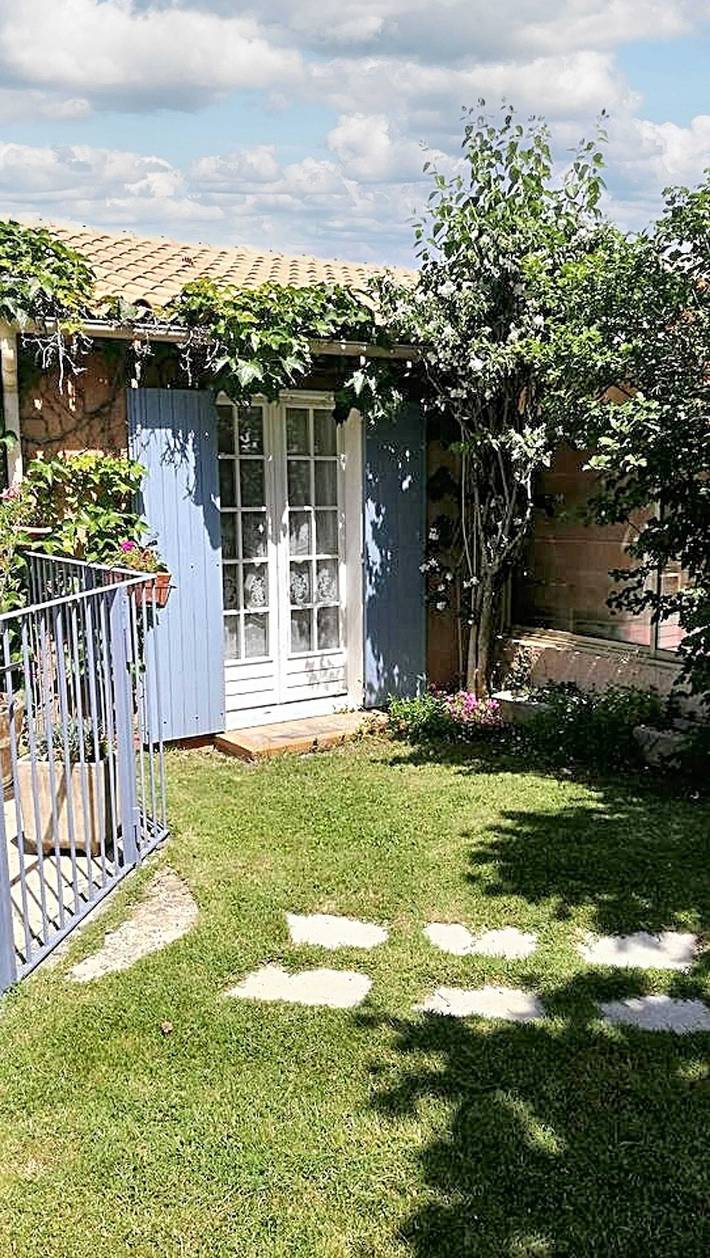 Ferienwohnung für 4 Personen, mit Terrasse und Garten sowie Pool - 1
