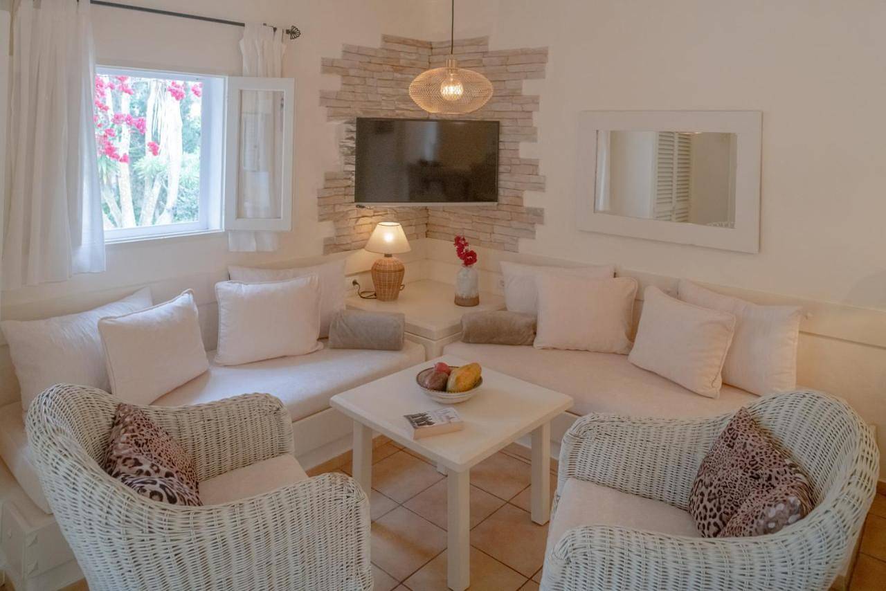 Apartamento inteiro, Bungalows Casa Amarilla in Platja de Migjorn, Formentera