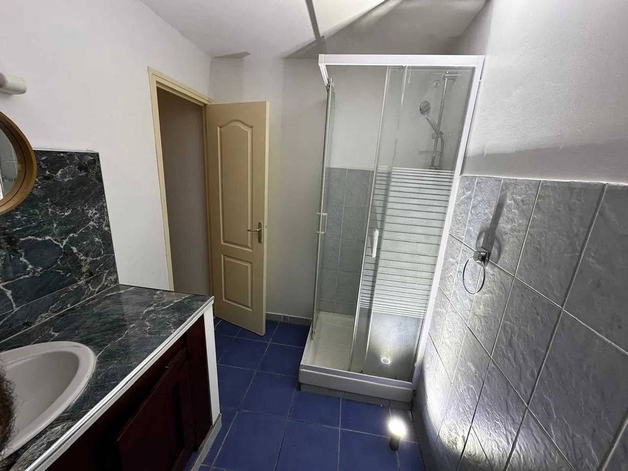 Entire apartment, Apartment with terrace in Le Lamentin, 70 m², 4 stars in Le Lamentin, Martinique