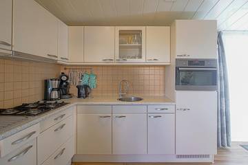 Ferienhaus für 5 Personen in Julianadorp, Noord-Holland - Nordseeküste, Bild 2