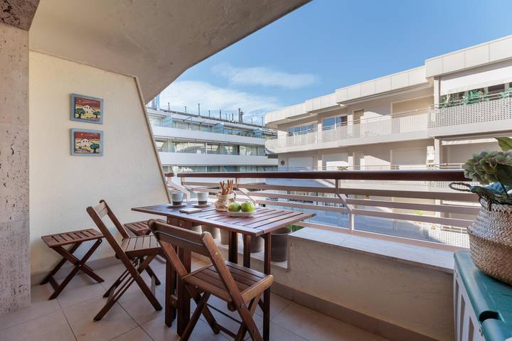 Appartamento intero, Appartamento vacanze per 4 persone con terrazza in Platja Gran (Tossa de Mar), Tossa de Mar