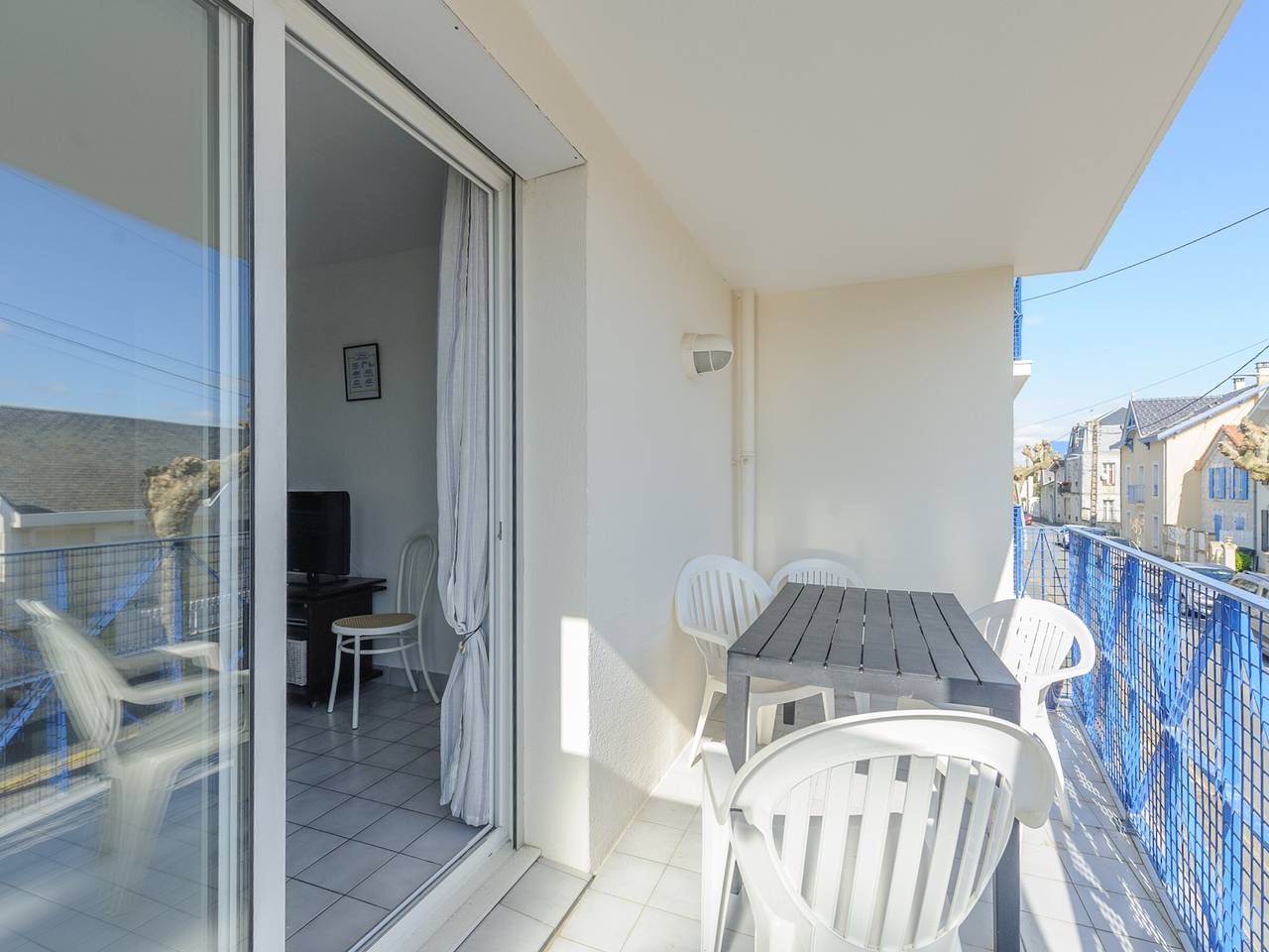 Apartamento entero, Apartamento T2, 4 Personas, Balcón, Wifi, a 50m de la Playa, 200m de Commercios, Châtelaillon-Plage in Châtelaillon-Plage, Región de La Rochelle