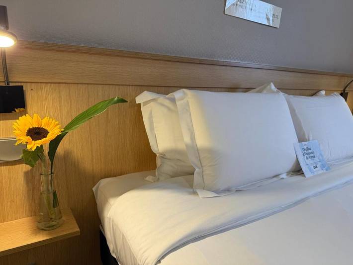 Hôtel pour 3 personnes, avec terrasse, animaux acceptés à Chantepie - 2