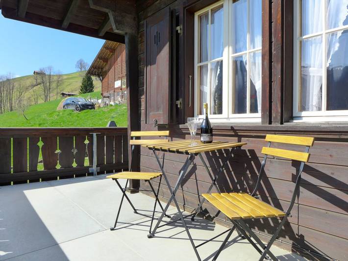 Ferienhaus für 3 Personen, mit Terrasse und Garten sowie Ausblick im Berner Oberland - 4