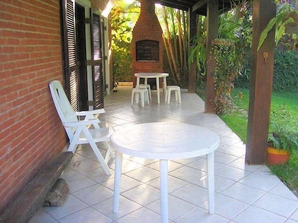 Riviera - Schönes Haus in Strandnähe -3 Schlafzimmer (1 en suite) -3 Bäder-M4 in Praia São Lourenço, Bertioga