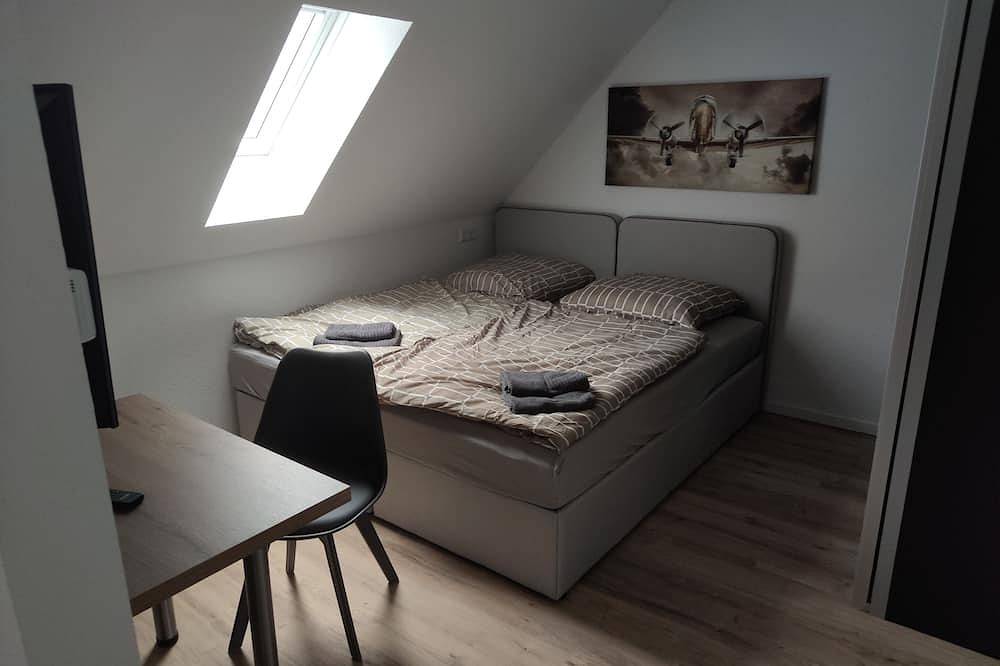 Ganze Wohnung, Apartment mit Küche und Badezimmer in Leimen, Rheinebene