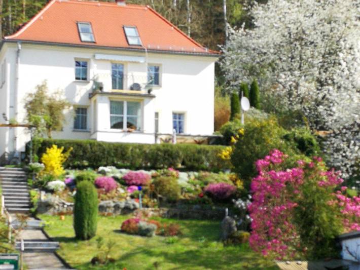 Ferienwohnung für 3 Personen, mit Balkon und Terrasse sowie Garten in Bad Schandau