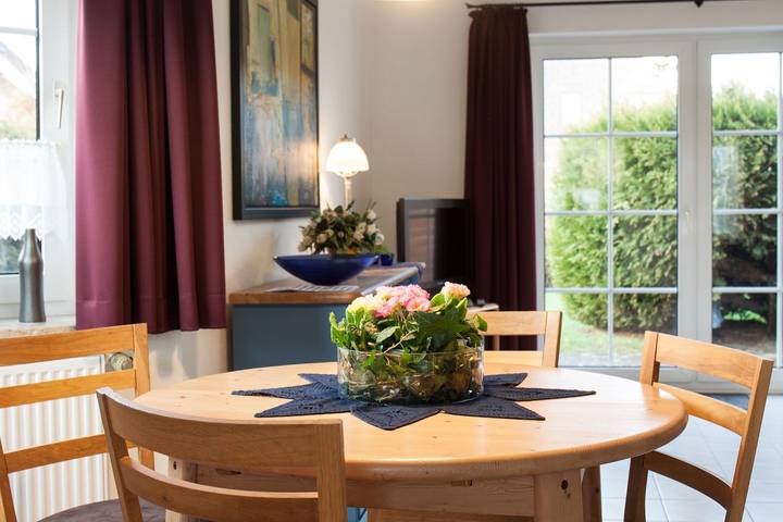 Ferienhaus für 4 Personen, mit Garten in Norden-Norddeich - 3