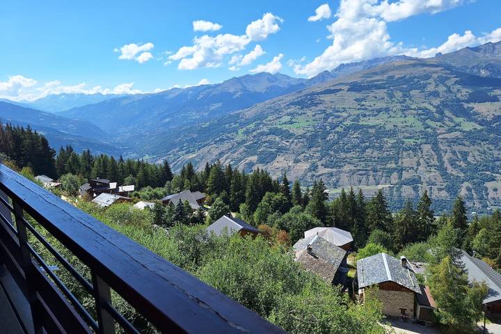 Holiday apartment for 8 people, with balcony - 1