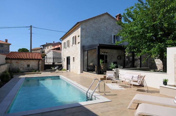 Villa per 4 persone, con piscina e giardino in San Marco