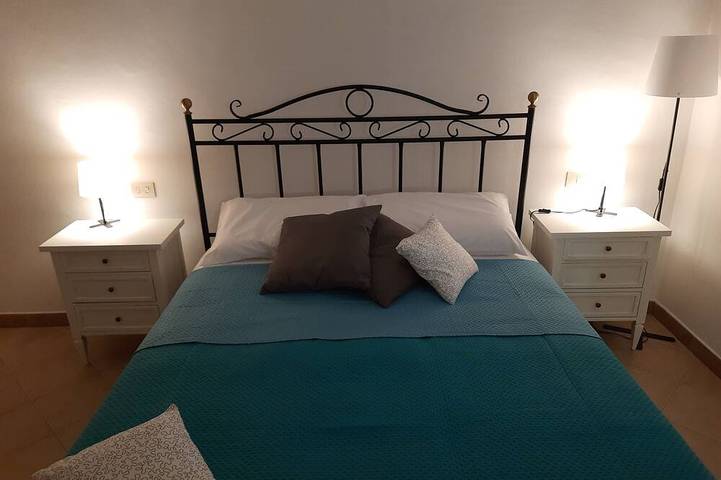 Gîte pour 6 personnes, avec terrasse ainsi que jardin et jacuzzi à Cupello